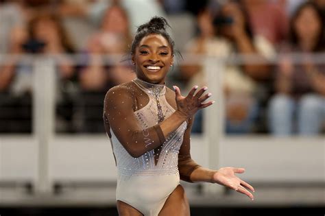 The story in Simone Biles’ new floor routine: The ‘big boss of .